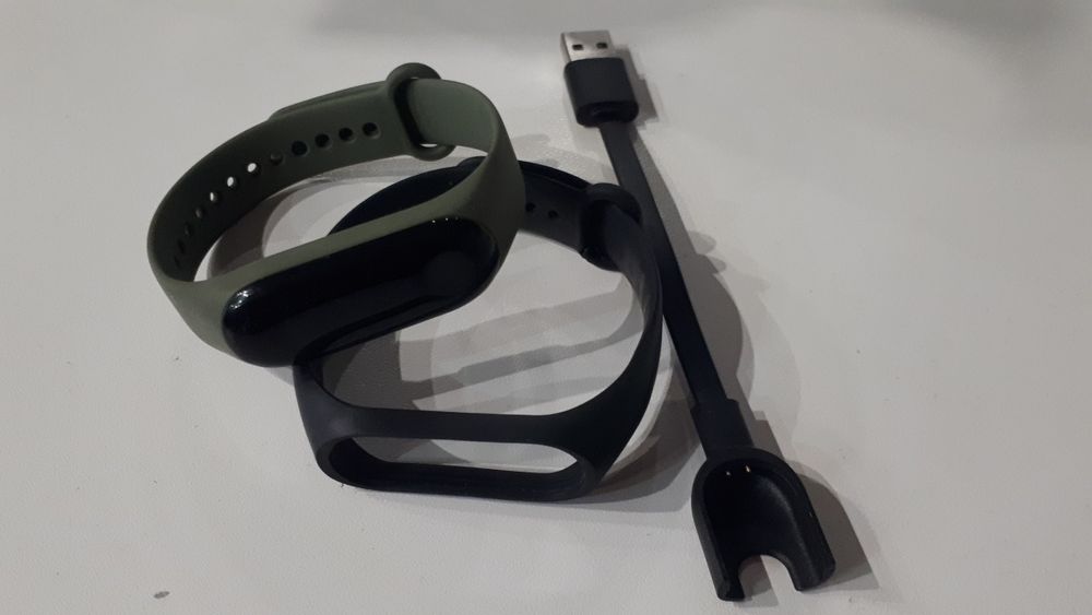 Смарт брослет фитнес брослет