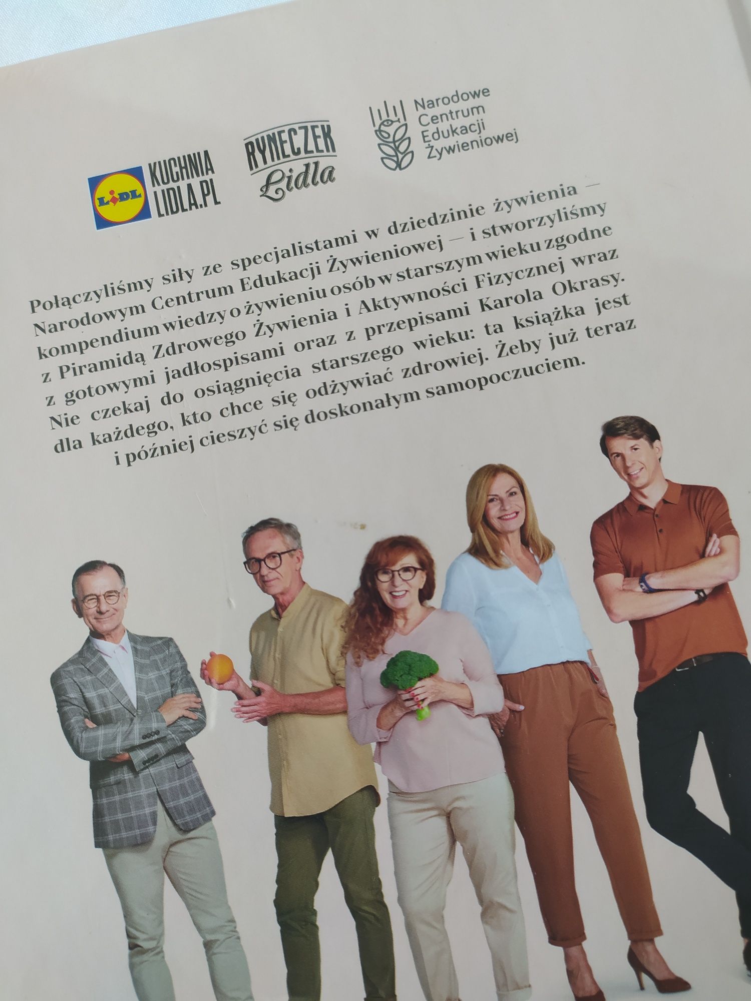 Książka"Jeść zdrowiej i żyć dłużej" Lidl