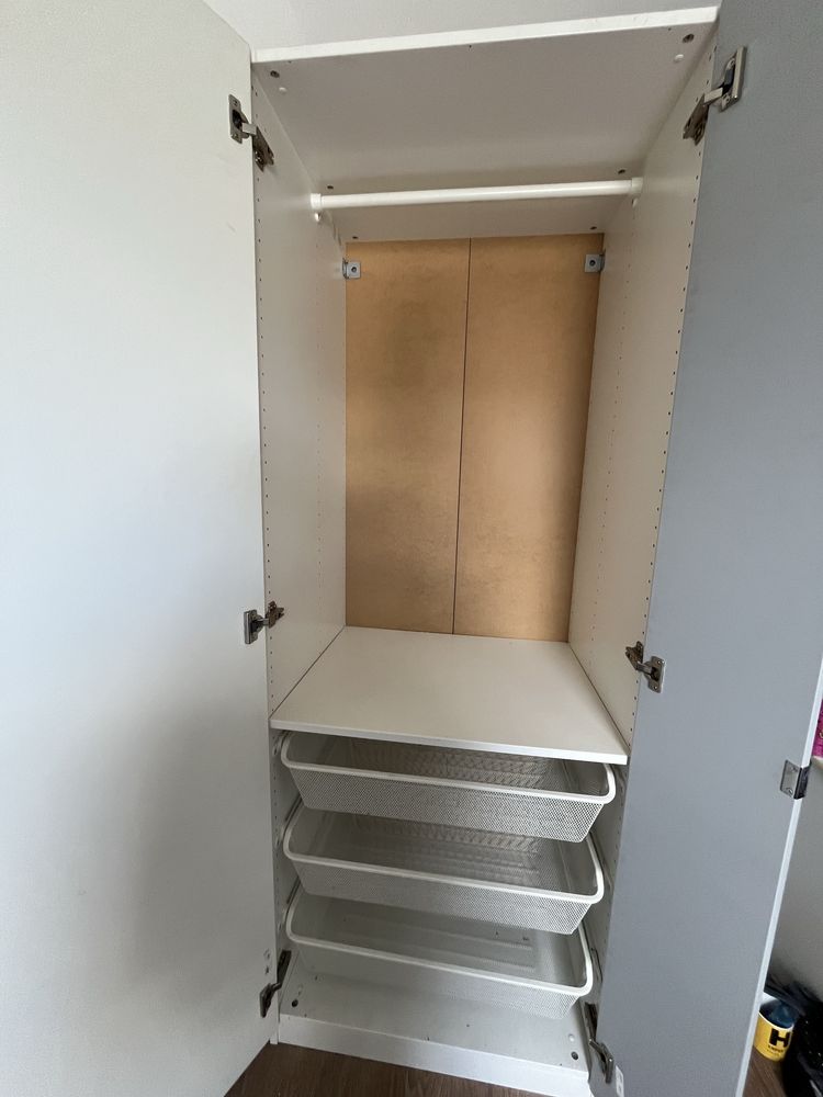 Szafa IKEA z lustrem