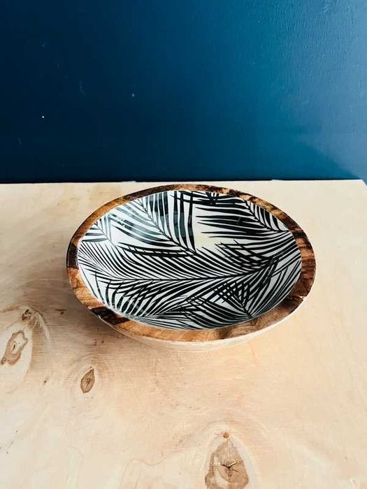Dekoracyjna misa boho drewniana drzewo mango z liśćmi palmy ZARA HOME