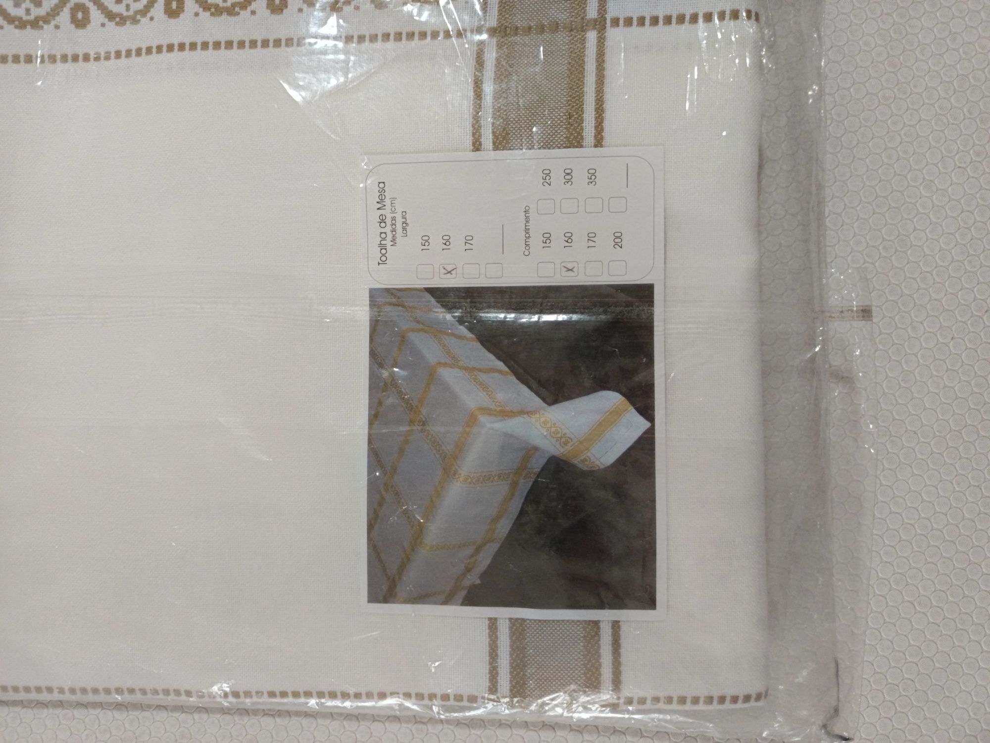 Toalha de mesa com padrão