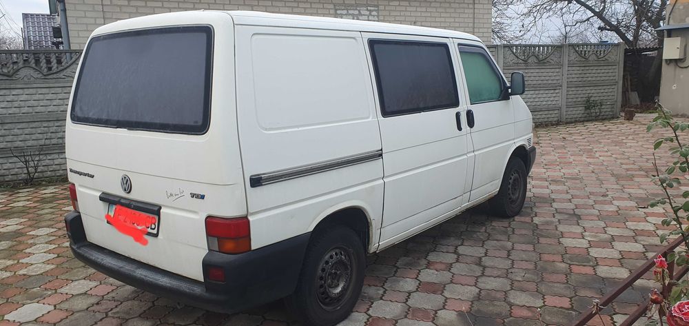 Volkswagen T4            .