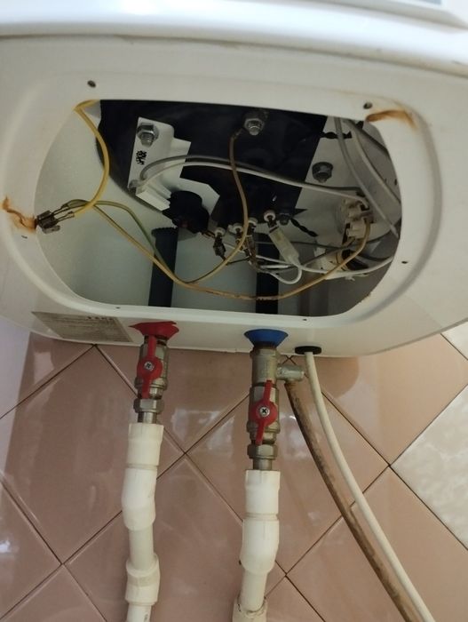 Пропоную послугу сантехнiка.ремонт-установка