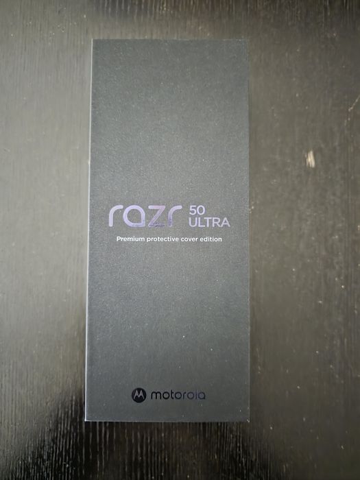 Motorola Razr 50 Ultra 12/512 Gb novo, fatura, garantia,  extras