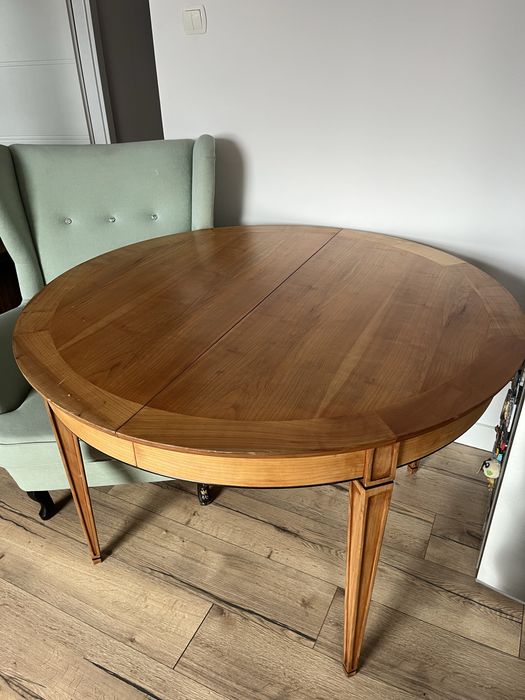 Sprzedam stol  rozkladany okragly