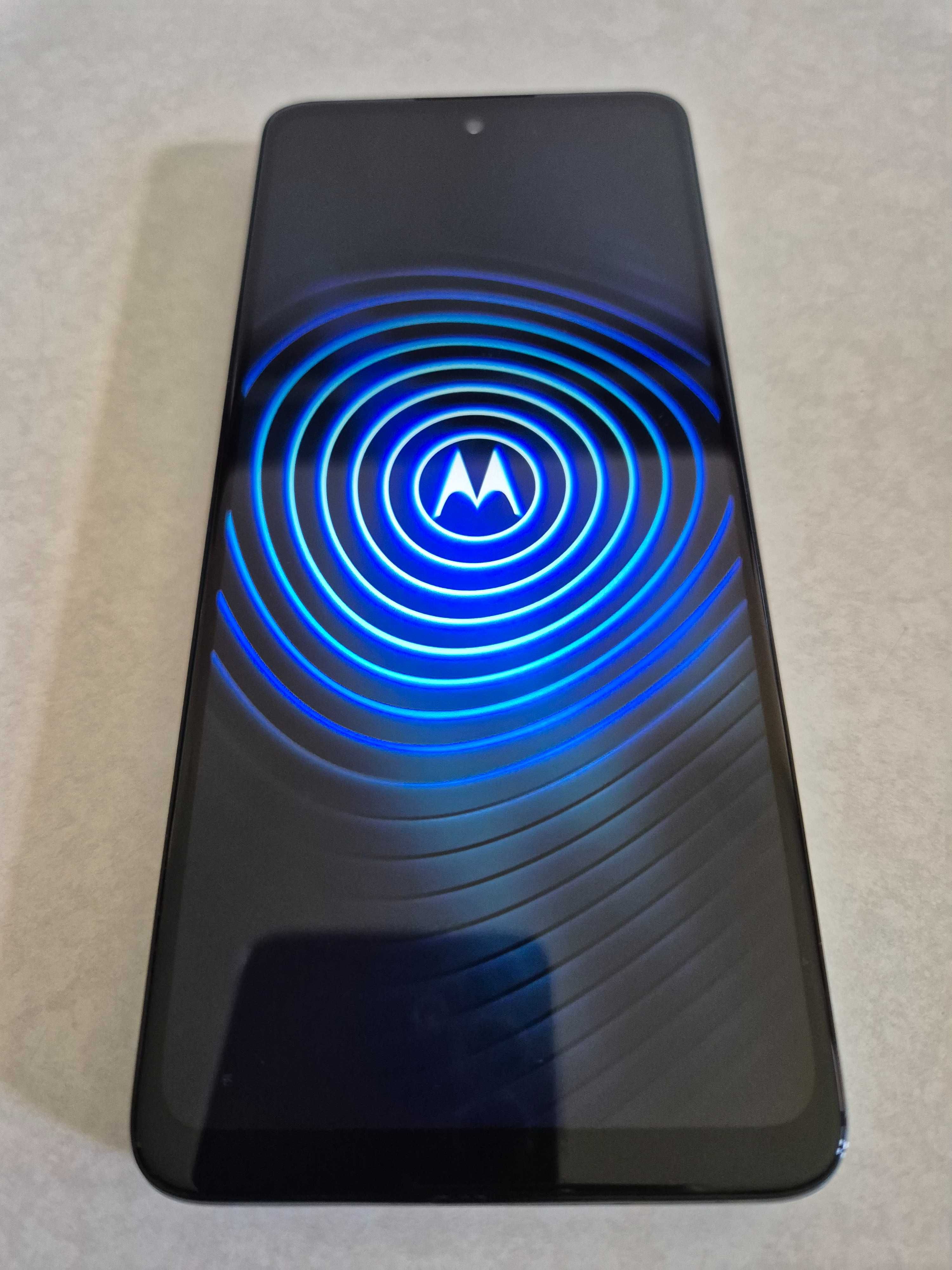 Motorola G60s, Android, 6 GB RAM i 128 GB pam wew, miętowy, 2 futerały