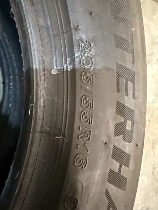 Dwie opony zimowe 205/55/16 Firestone