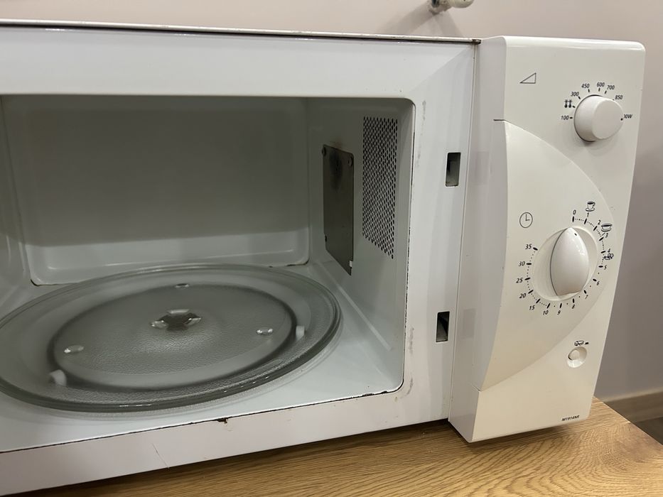 Мікрохвильова піч