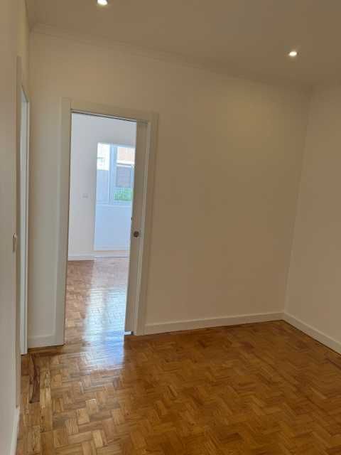 Apartamento de 3 quartos totalmente remodelado e equipado