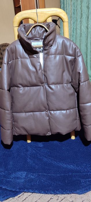 Зимова куртка з екошкіри