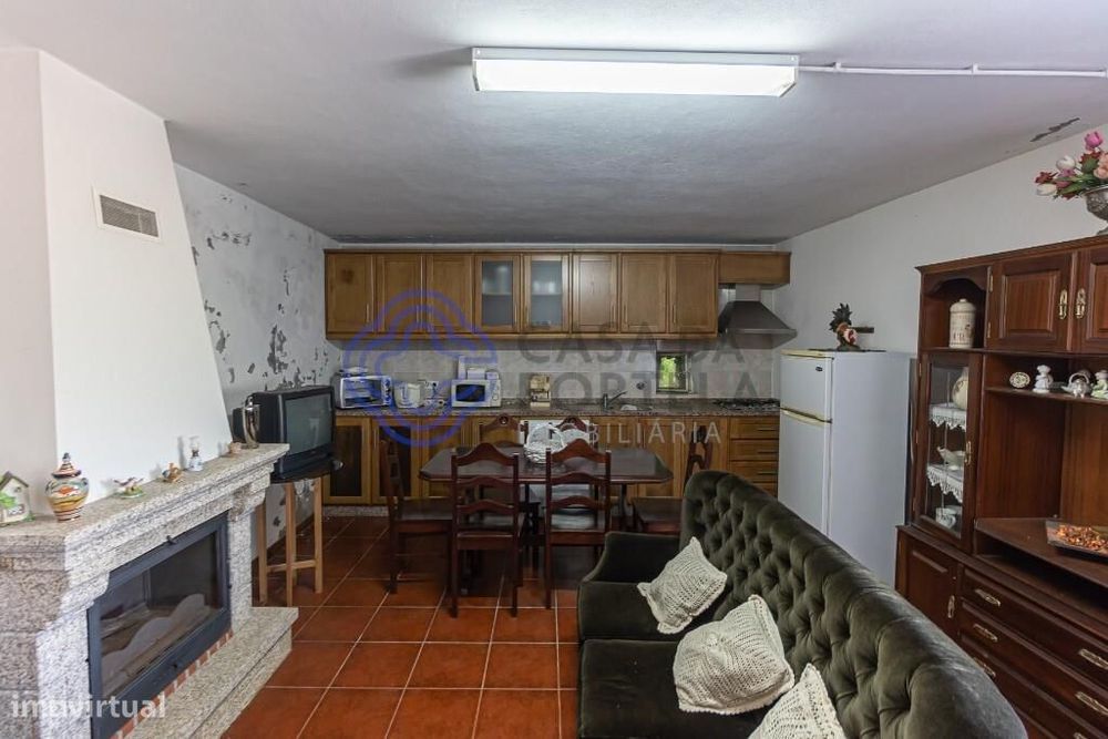 Moradia T2, Vila Marim, Mesão Frio