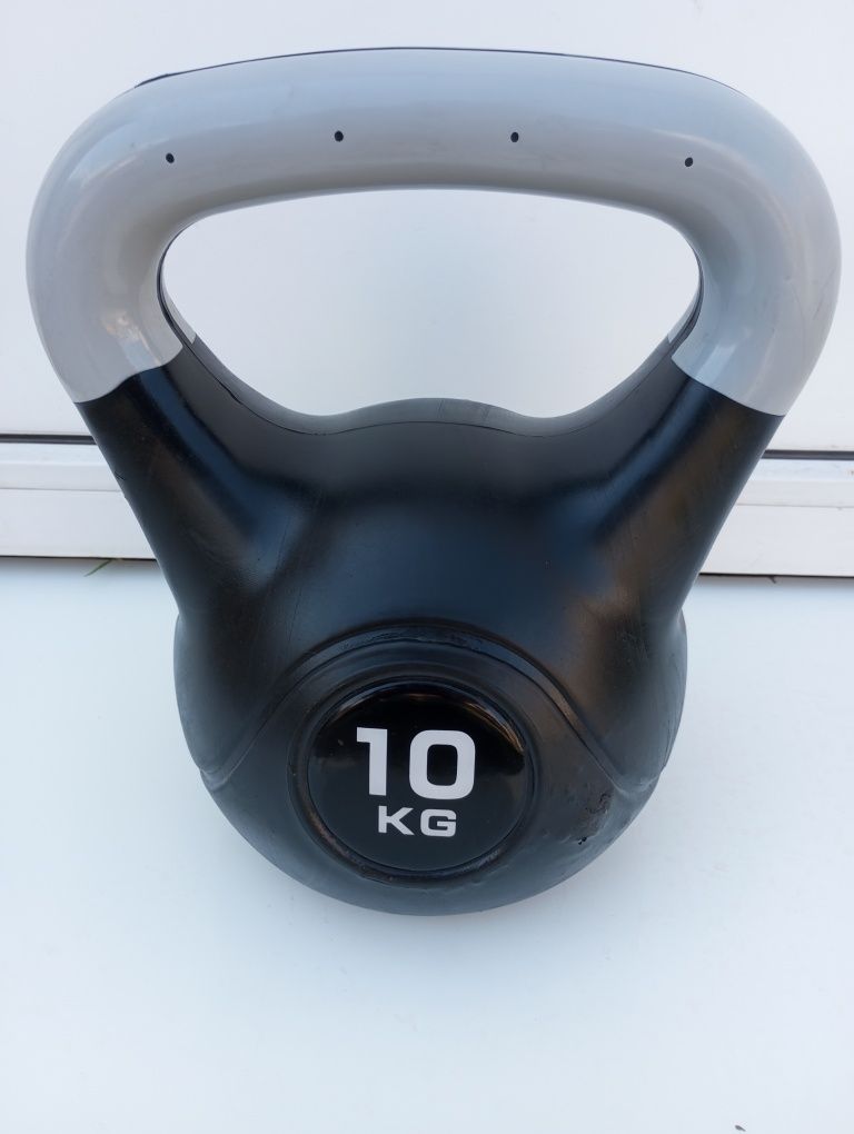 Kettlebell siłownia fitness 10kg z małą wadą