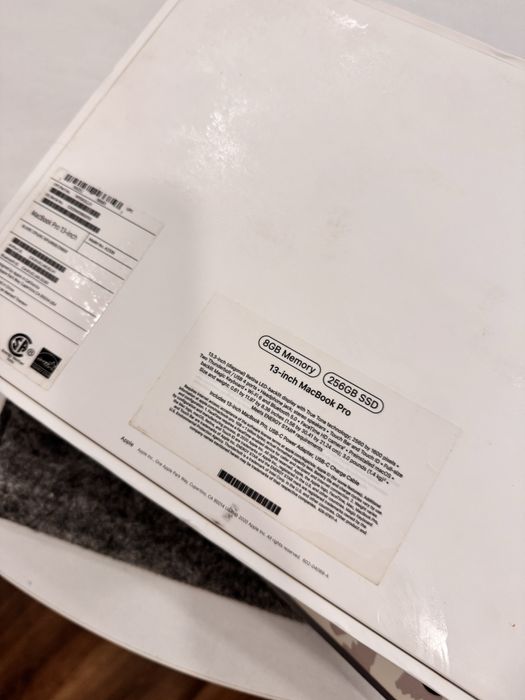 Macbook pro 13 256gb