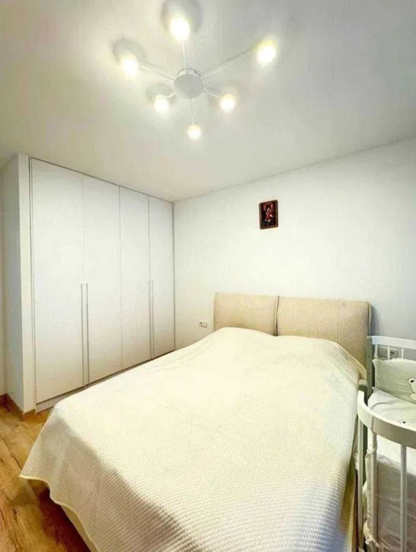 Продаж 2 кімнатна квартира вулиця Залізнична, ЖК Веселка, новобудова