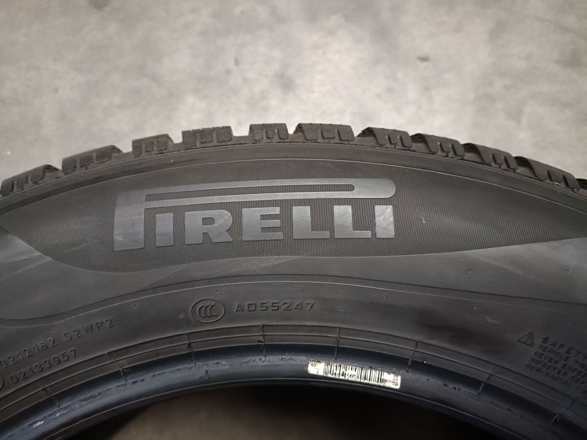 Opony zimowe Pirelli Winter 2 Scorpion 235/60R18 107H, 33.22r