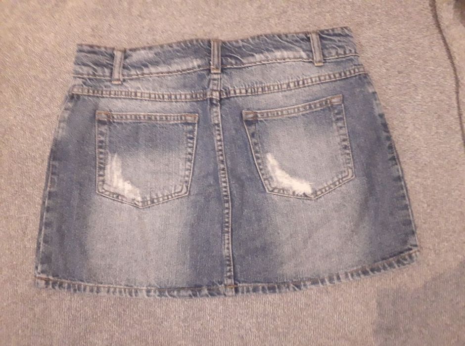 Spódniczka mini 40 Denim Jeans z przetarciami