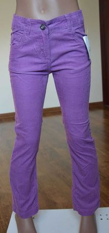 Nowe spodnie sztruksowe C&A Palomino 122 cm