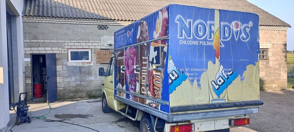 Zabudowa chłodnia mroźnia