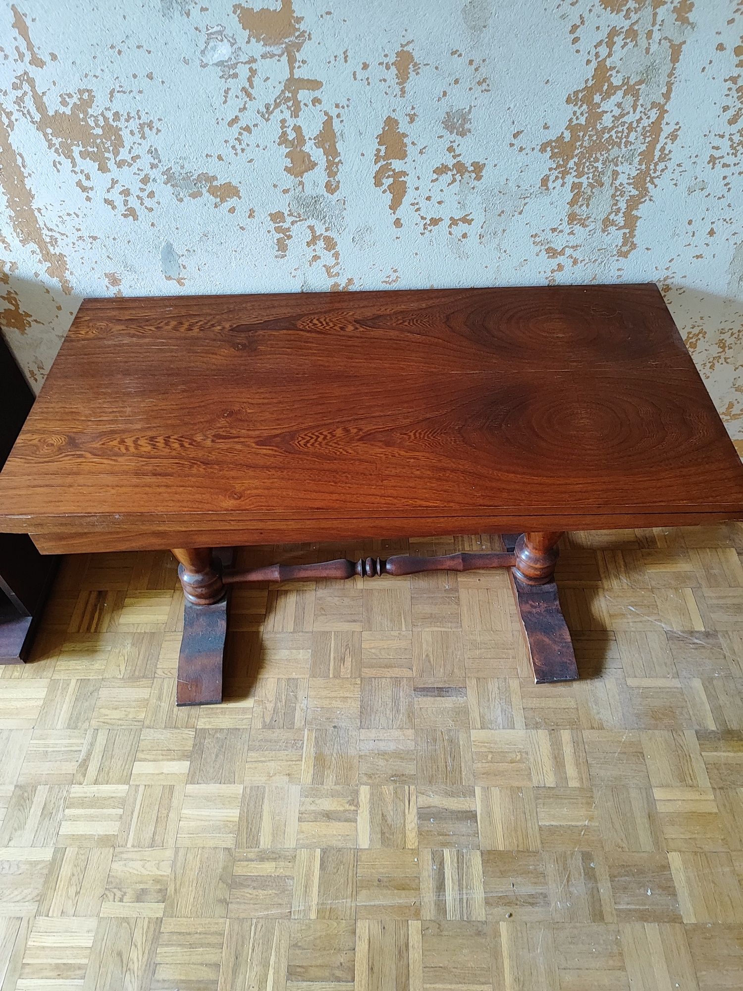 Stół rozkładany oddam
