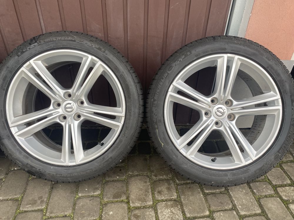 Alufelgi 5x108 18 cali Volvo V90 V60 S60 S90 XC40 XC60 opony 245/45/18