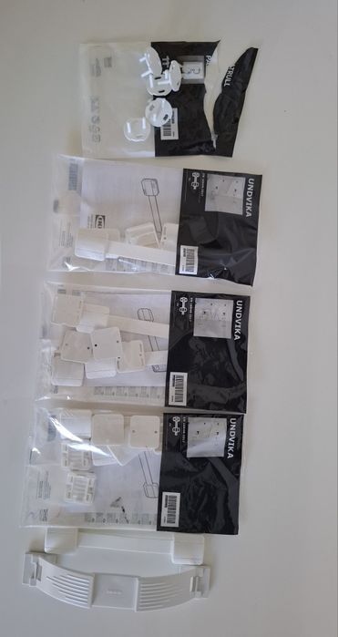 IKEA UNDVIKA  Fecho/proteção de Segurança porta/gavetas
UNDVIKA
Fecho