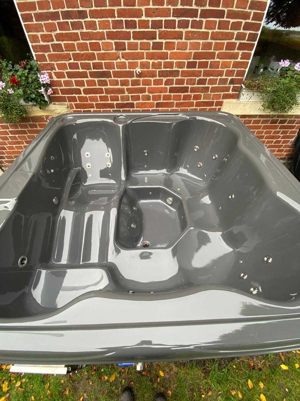 BALIA KWADRAT LUX - z piecem zewnętrznym -hot tub, spa, jacuzzi