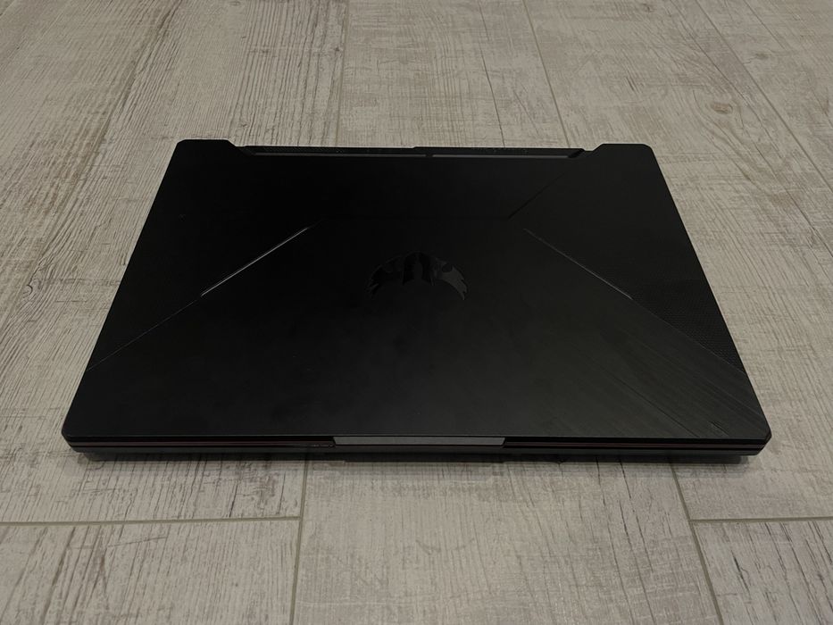 Asus TUF gaming F15 FX506LH i5 GTX 1650 4(gb)
