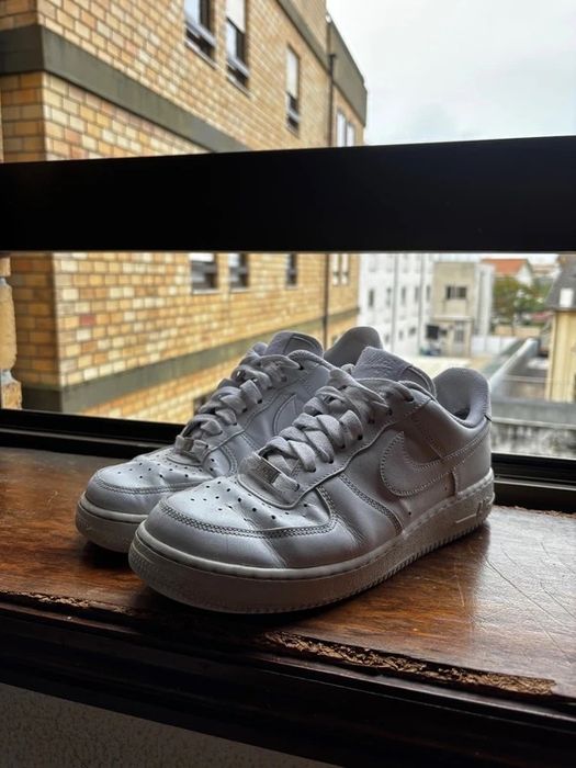 Ténis Nike Air Force 1 – Modelo Clássico