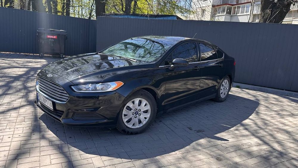 Ford fusion 2014 рік (газ/бензин)
