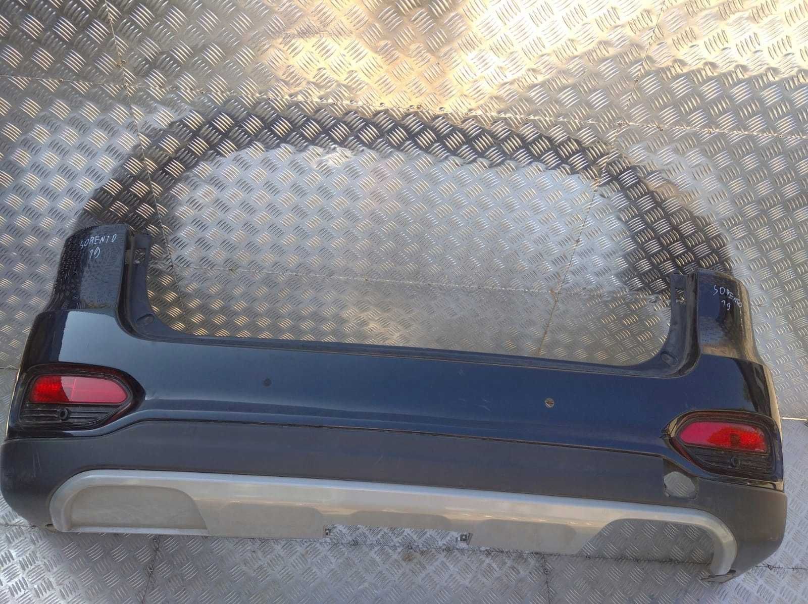KIA SORENTO III Бампер задній