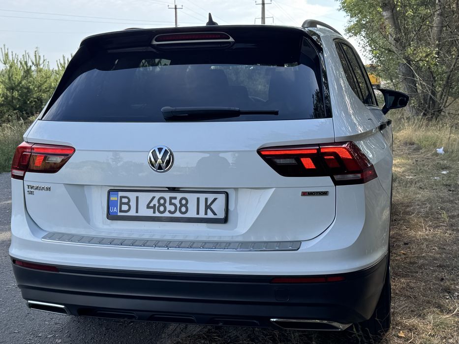 Volkswagen Tiguan R-Line MK2 Allspace