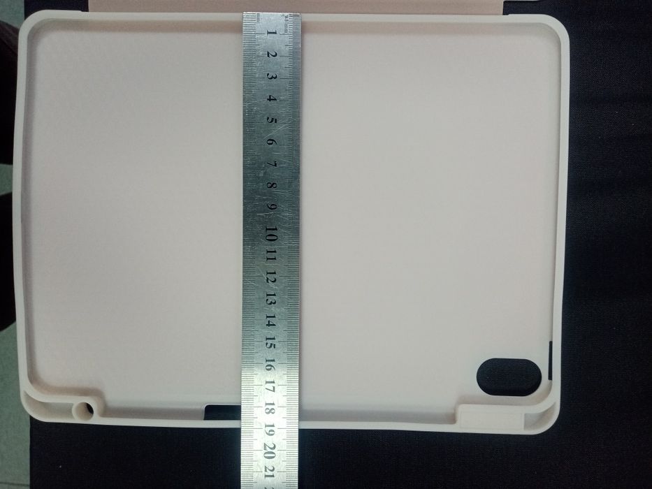 Чохол до iPad Air 6-го, 5-го і 4-го поколінь.