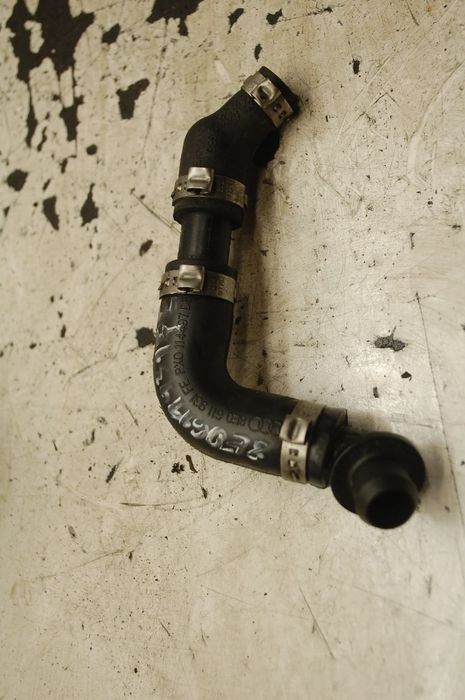 PRZEWÓD PODCIŚNIENIA SERWA 8E0617931FE AUDI A4 B6 B7