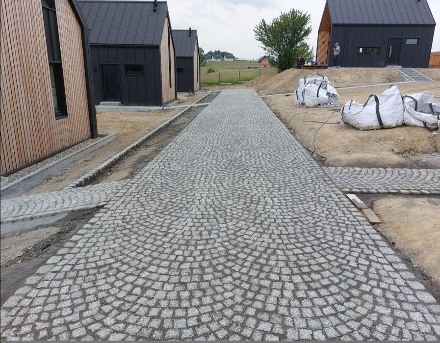 Układanie KOSTKI granitowej i betonowej #BrukFamily