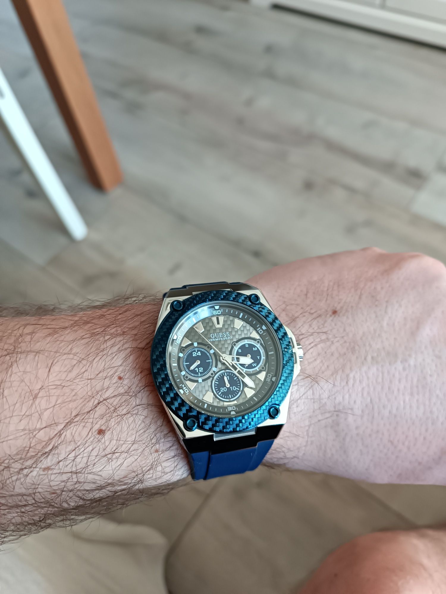 Zegarek Guess W1049G1