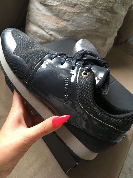 Adidasy tommy Hilfinger damskie sprzedam