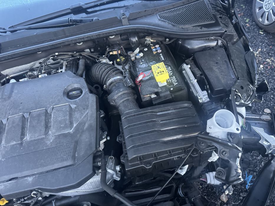 Skoda Octawia 2litr automat Nowa uszkodzona