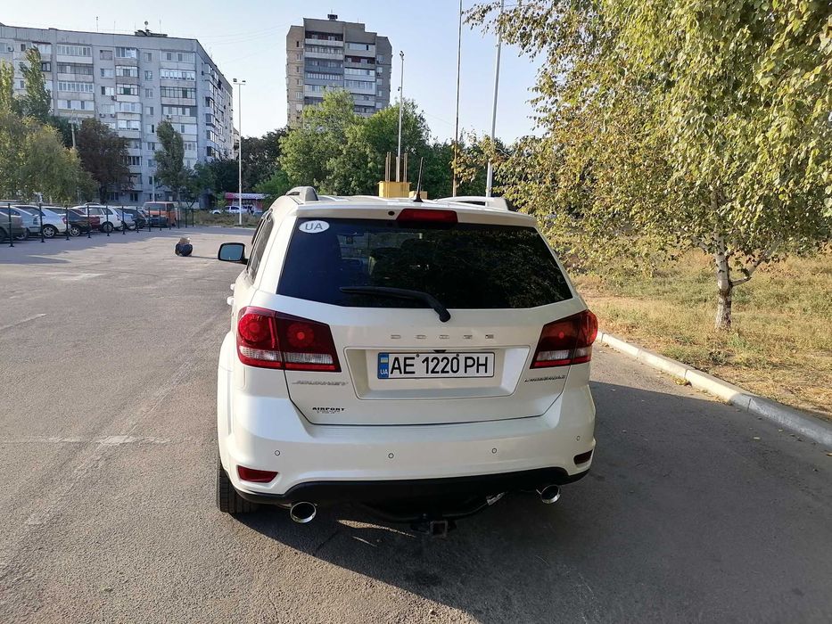 Продам или обменяю ласточку Додж джорни 3,6