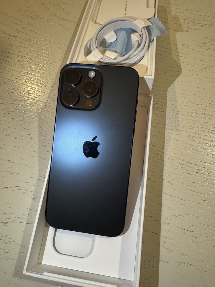 iPhone 15 Pro max