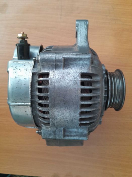 Генератор автомобильный Denso 31400-60G1
