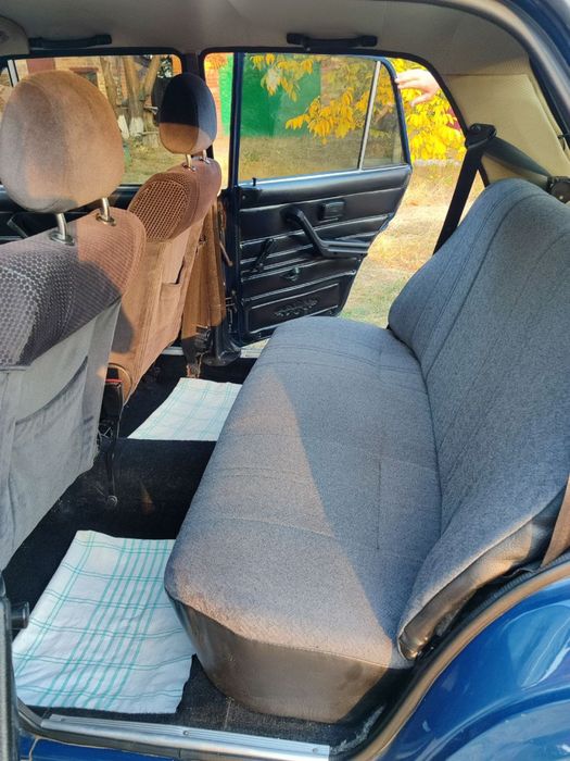 Автомобіль ВАЗ 2106