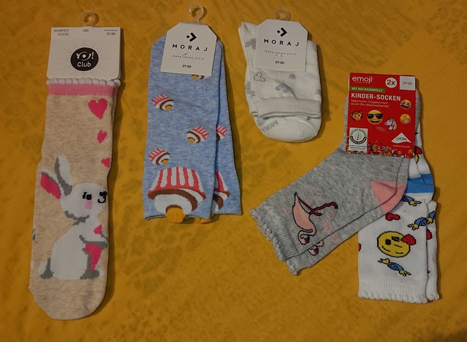 5 x NOWE skarpetki 27-30 / Moraj, Yo! Club, Emoji / 1 x antypoślizgowe