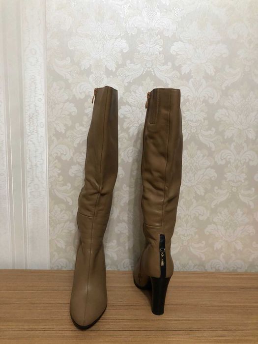 Жіночі чоботи 39 розмір