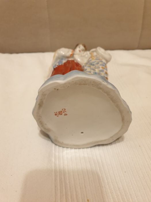 Figurka porcelanowa Noc majowa