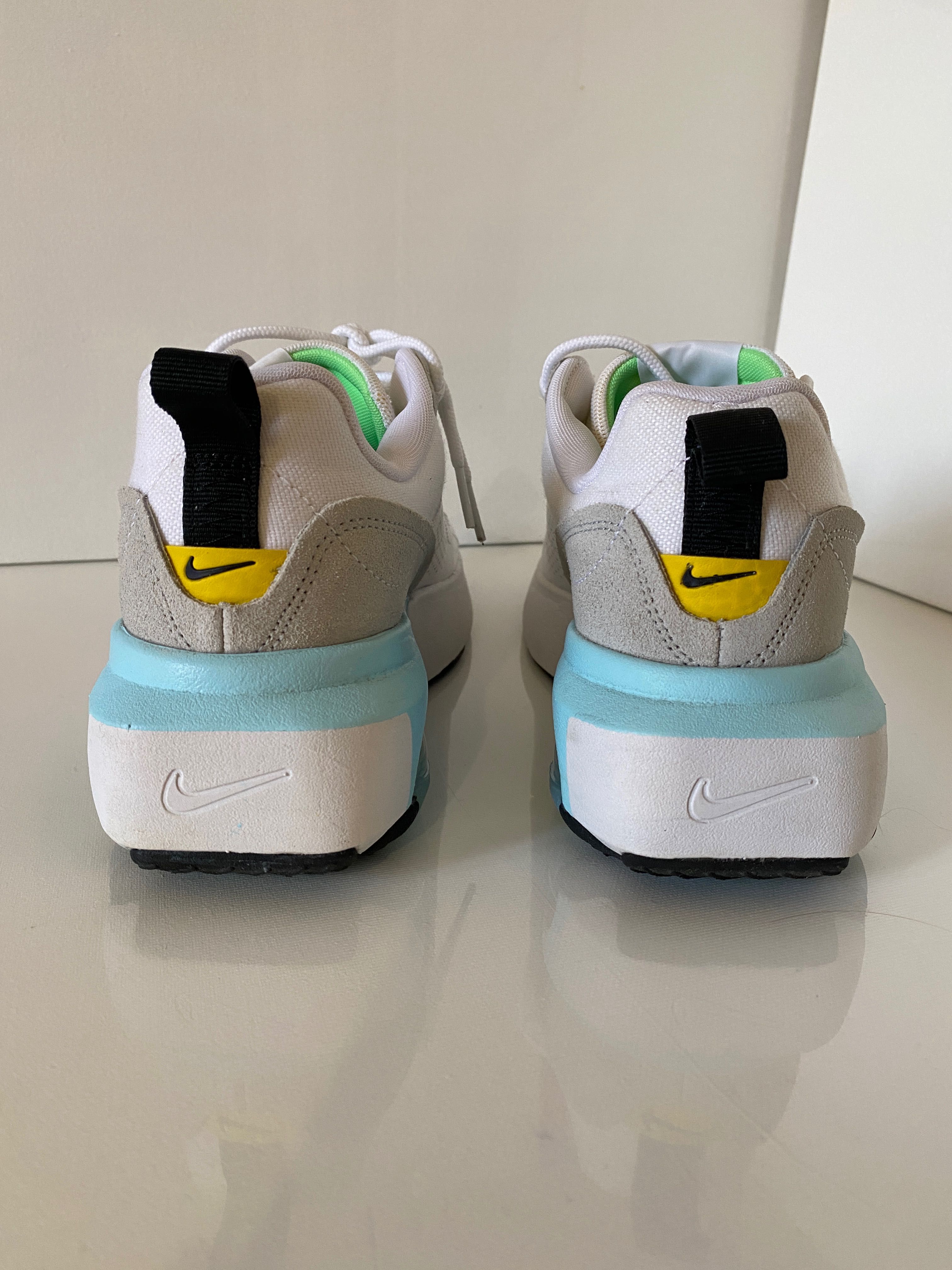 Кросівки  Nike W Air Max Verona