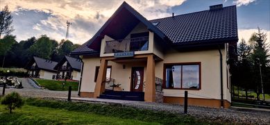 Noclegi Bieszczady Ferie, Stok narciarski, Pokoje ,Domki Wańkowa