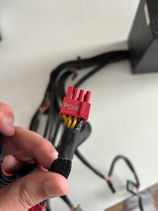 Fonte Alimentação Nox NX 650W Usada