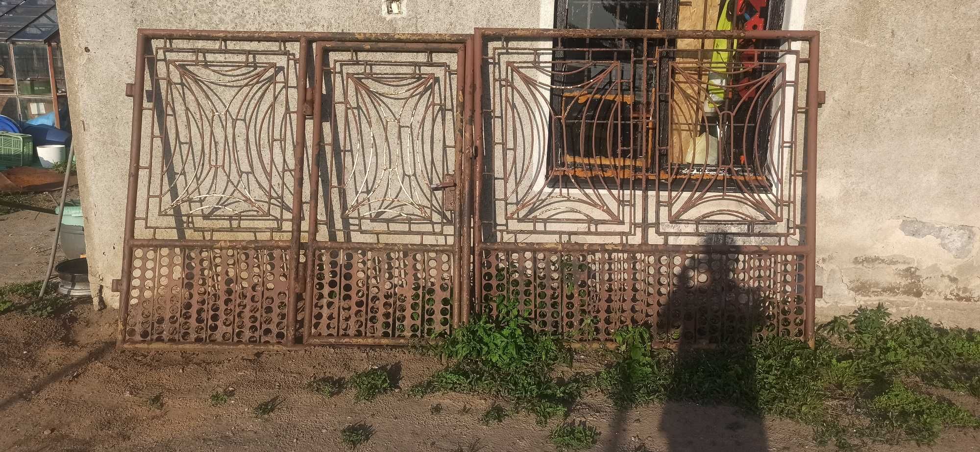 Brama wjazdowa z furtką