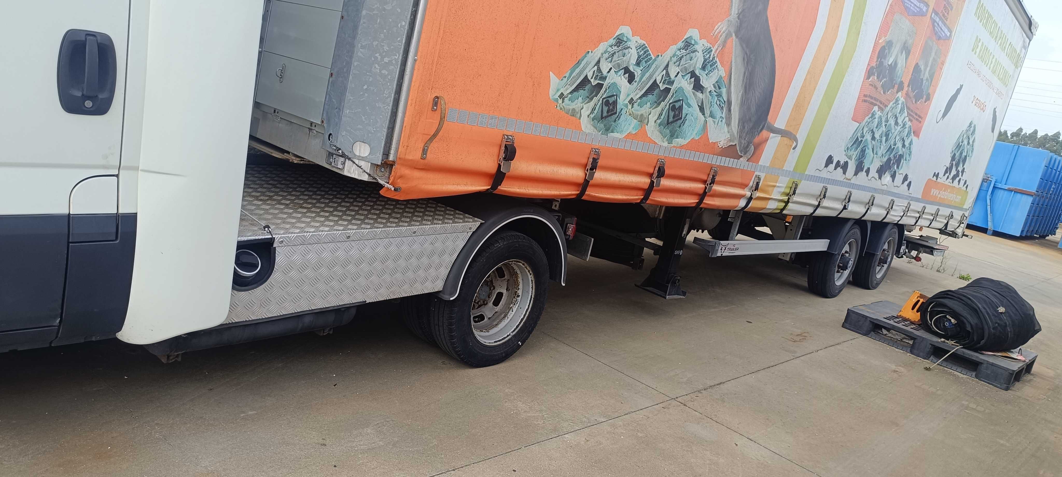 Trator Iveco 40c17 + Semi-reboque C/plantaforma