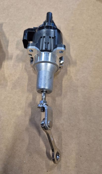 Siłownik elektroniczny turbiny VAG 2.0 TDI 5-pin